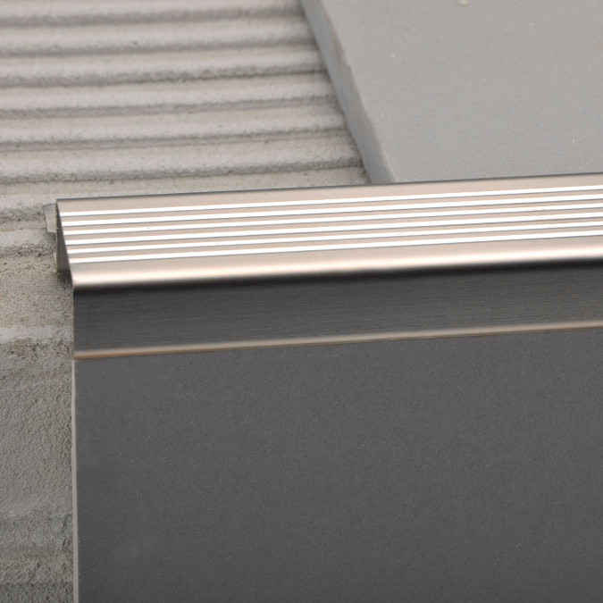 Декоративний профіль для плитки MARKSON SST SB022 25x10 SL-BR, срібло-браш