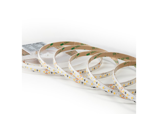 LED стрічка KLOODI KD2835-120-8.6W-4К-24V IP54 8.6W 120LED 4000K 810LM IP54 24V