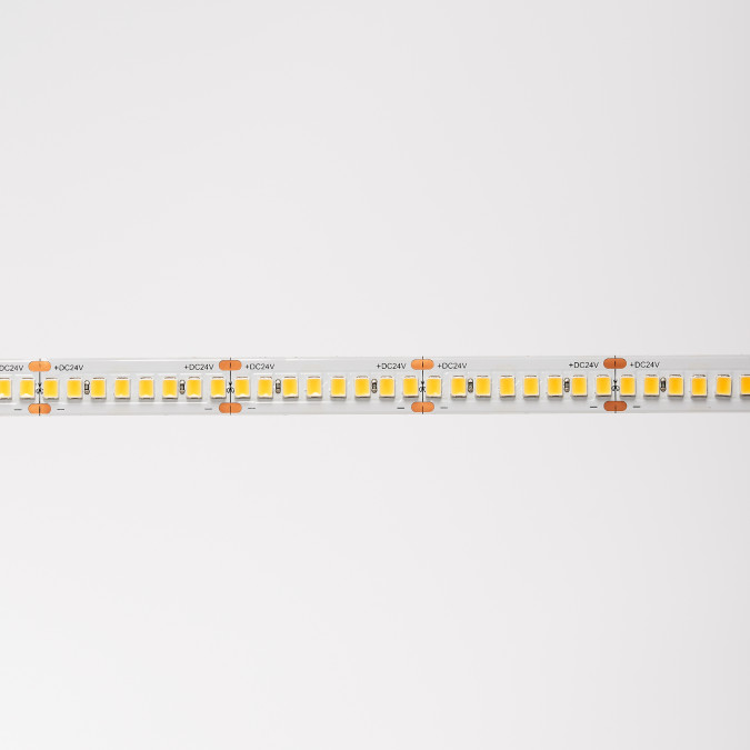 LED стрічка KLOODI KD2835-240-21.6W-4К-24V HE 21.6W 240LED 4000K 3000LM IP20 24V