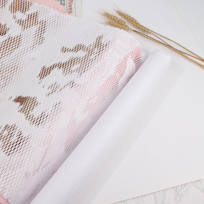 Стільниковий пакувальний папір MARKSON PAPER-HC 50X100 WHITE рулон 50см x 100м, білий